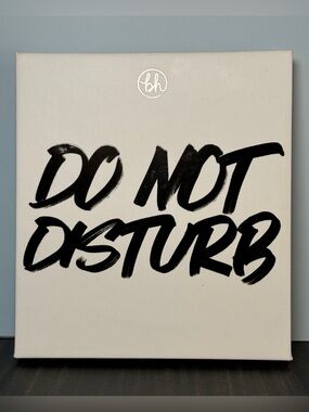 BH COSMETICS Do Not Disturb 9 Color Shadow Palette NEW